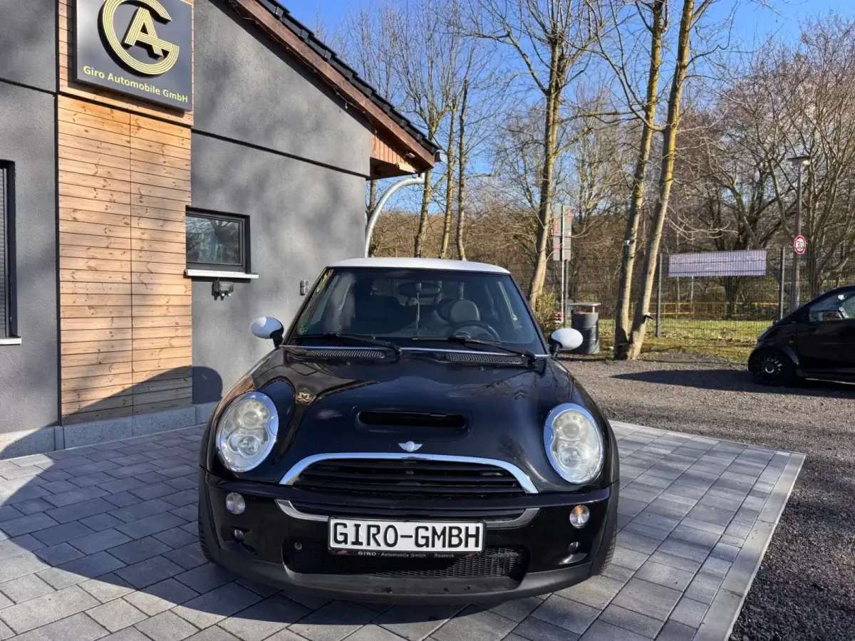 Frontal del Mini