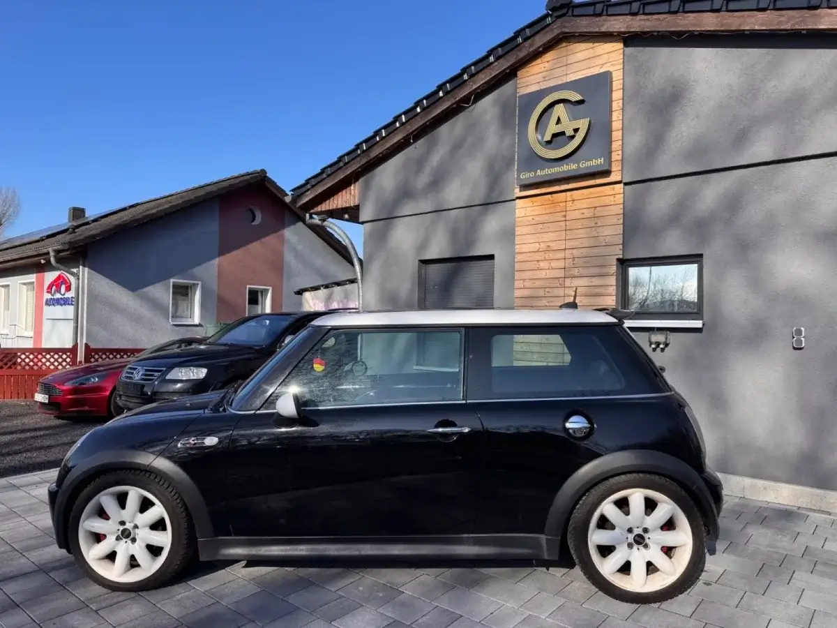 Lateral perfil del Mini